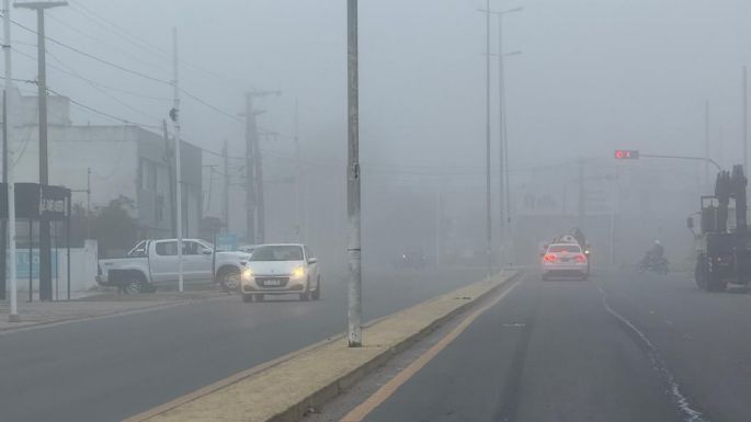 La niebla complica la circulación y piden extremar precauciones