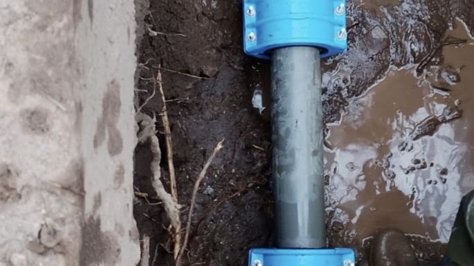 Finalizó la reparación de una cañería de agua en barrio Parque General Paz