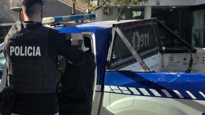 Detuvieron a un joven por robar en un local gastronómico