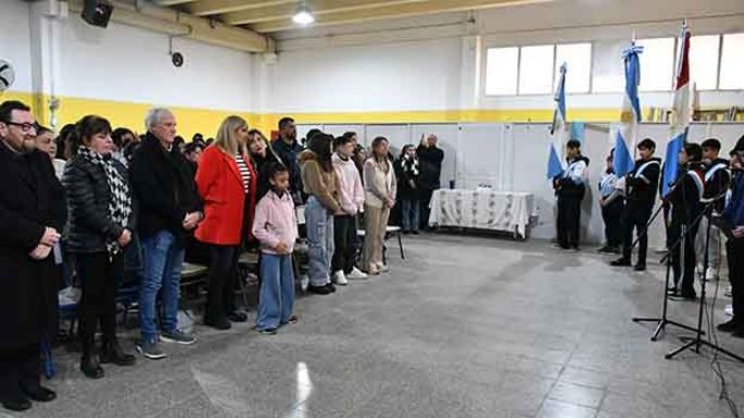 La acción que los define