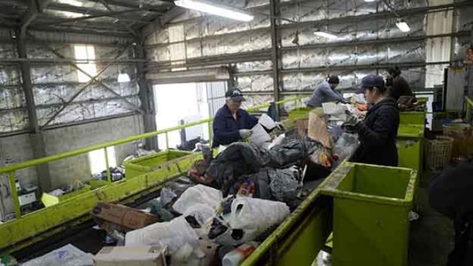 El reciclaje y el ejemplo de tres cooperativas