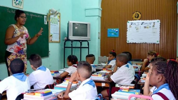 Adelantan el cierre del año escolar y la Unesco advierte por las consecuencias