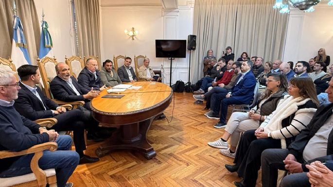 Con ministro provincial, Accastello trabajó una agenda de obras viales e infraestructura básica