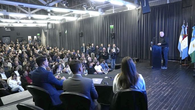 Plan empleo de la provincia y el municipio reunió a 150 empresas