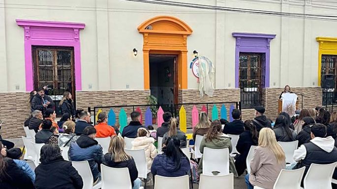 Con nueva fachada