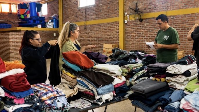 Más de 200 vecinos participaron de la colecta solidaria “Corazones que Abrazan”