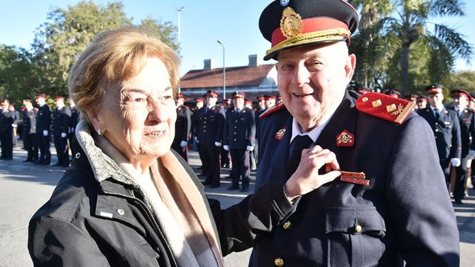“Trece estrellas en mi corazón”