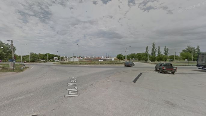 Joven fue hospitalizado tras despistar con su camioneta