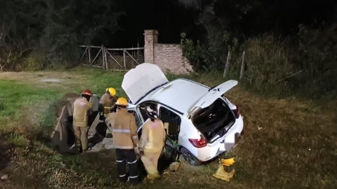 Investigan si la explosión de un celular provocó un grave accidente en la ruta E-53