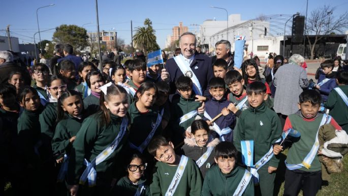 Emotiva promesa a la Bandera reunió a más de 1.500 alumnos en Villa María