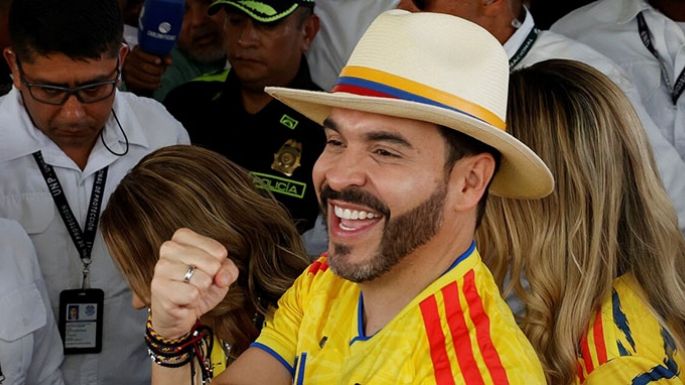 La derecha ganó por mínimo margen y sucederá a Petro
