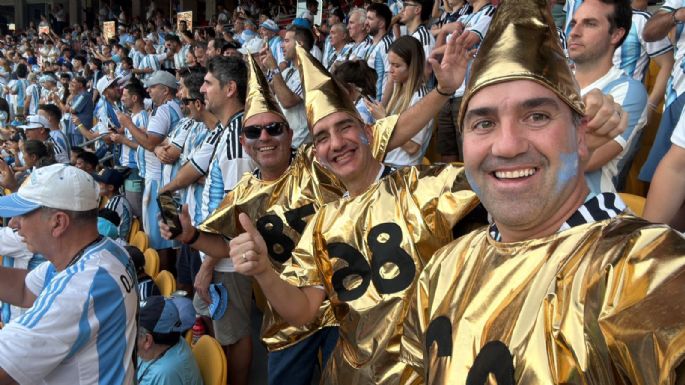 De Villa María al Mundial: la historia de los hinchas de las tres estrellas