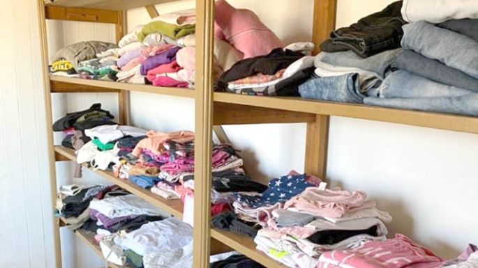 Con asistencia y donaciones, continúa el Ropero Municipal