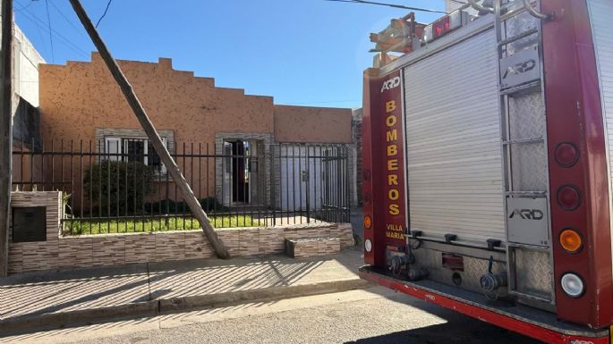 Apagó un principio de incendio con arena