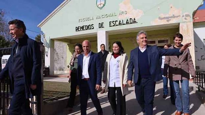 Llaryora completó su recorrido