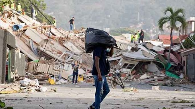 Ascendió a 6.301 la cifra de muertos tras los terremotos