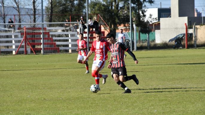 Alumni eliminó a Alem por penales y está en semifinales del Apertura