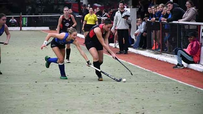 Los tricolores se afirman en la punta