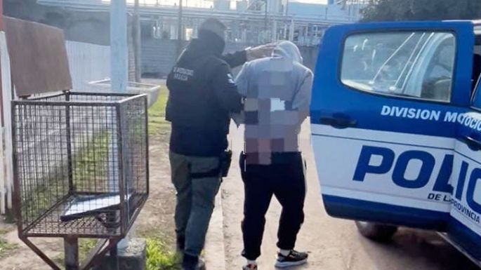 Joven detenido, acusado de estafar a una empresa local