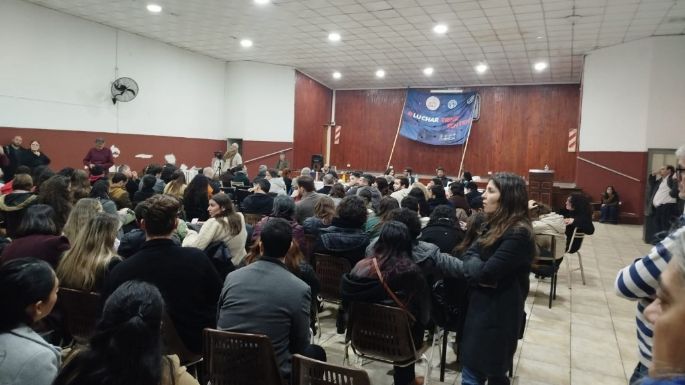 Seguirán con medidas de fuerza en Tribunales