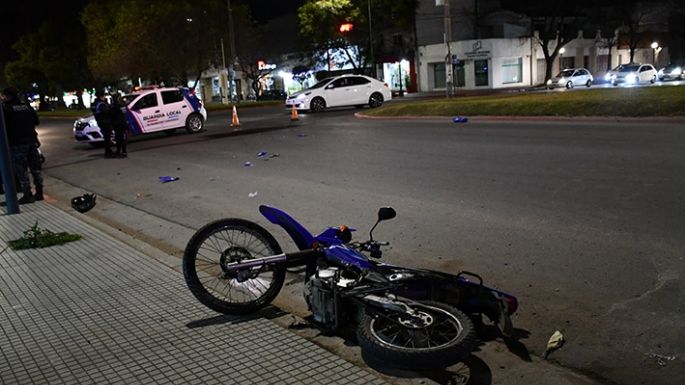Dos hombres tras las rejas y tres motociclistas en el Hospital Pasteur