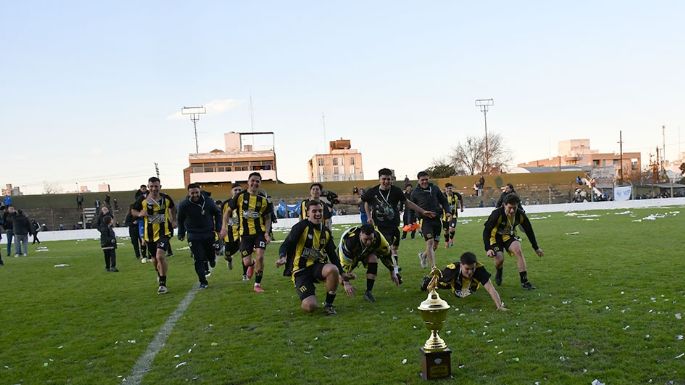 Aurinegro copado