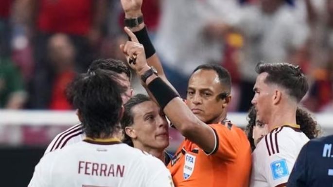 Confirmaron los árbitros para el partido de Argentina vs Inglaterra
