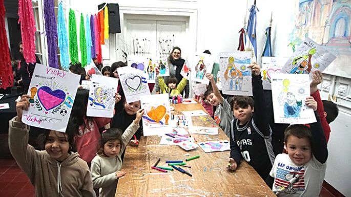 Niñas y niños, en el Ciclo de Arte