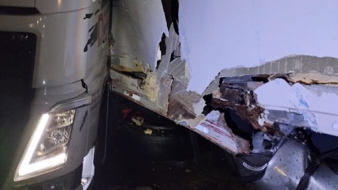 Un tren de carga chocó con un camión en Tío Pujio