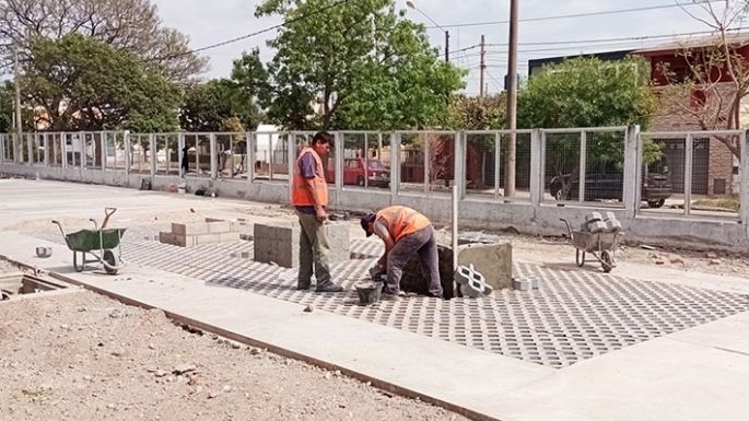 Más de $3.000 millones para obras en escuelas