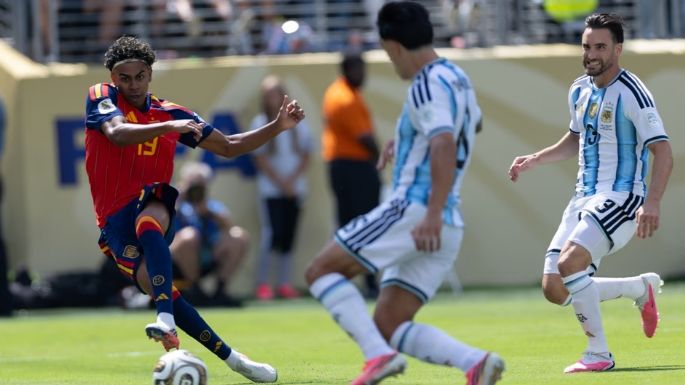 Argentina y España empatan al finalizar el primer tiempo