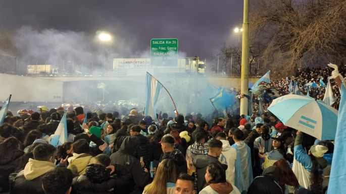 Llegó el avión con parte de la Selección Argentina tras el Mundial
