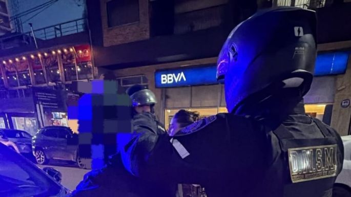 Continúan las detenciones de personas que cuidan coches sin autorización legal
