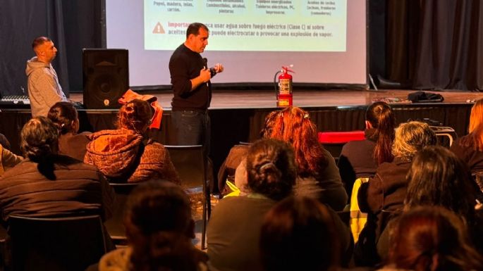 Personal municipal de Villa Nueva participó de una capacitación sobre evacuación y emergencias