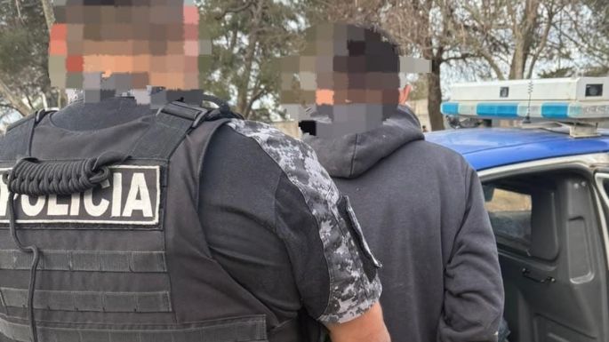 Los detuvieron por manipular la cerradura de un portón