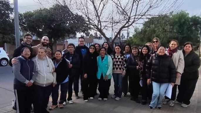 Refuerzan la campaña de vacunación con recorridas barriales ante la baja de coberturas en el país