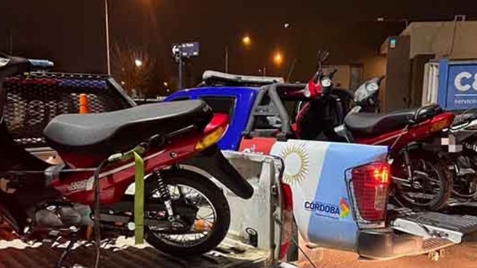 Secuestraron tres motos (una había sido robada) y arrestaron a un joven
