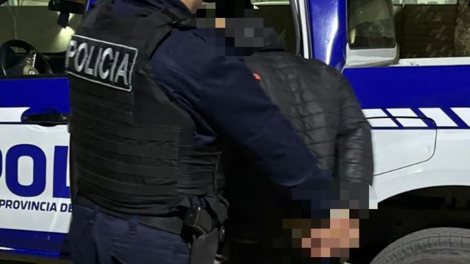 Detuvieron a dos jóvenes acusados de golpear a un hombre