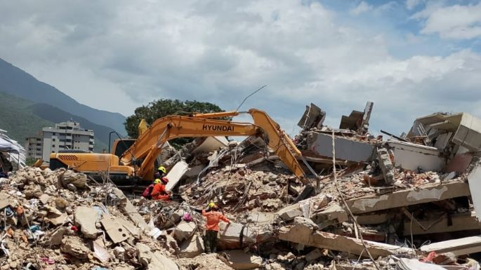 Equipos de rescate de Córdoba y Santa Fe trabajan juntos en Venezuela