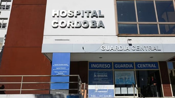 Un pintor sufrió un grave traumatismo al caer de una escalera