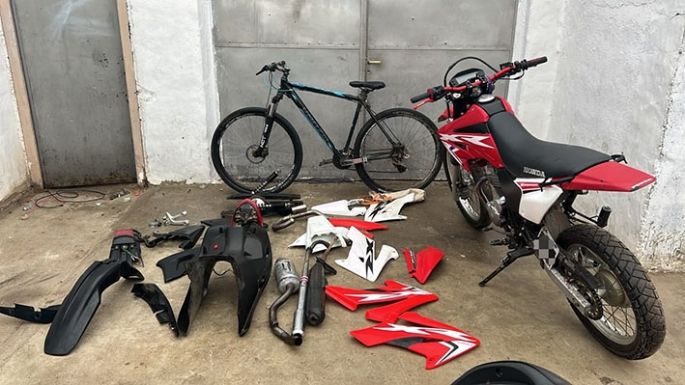 Armado con un cuchillo, robó una latita de cerveza en un comercio