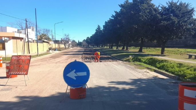 Comenzó la pavimentación de 15 cuadras en el Roque