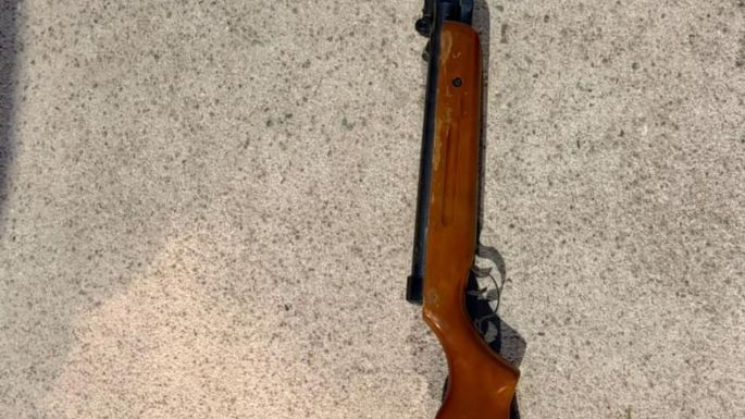 La Policía informó dos casos de menores con armas