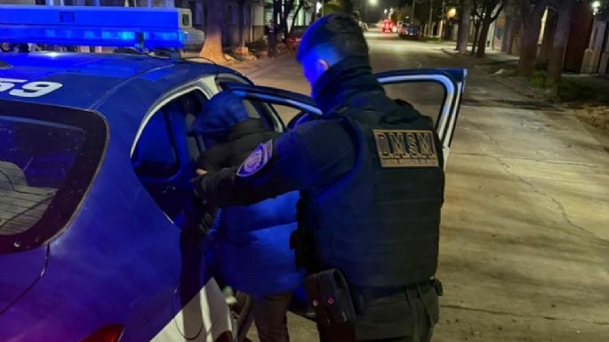 La Policía informó dos casos de menores con armas