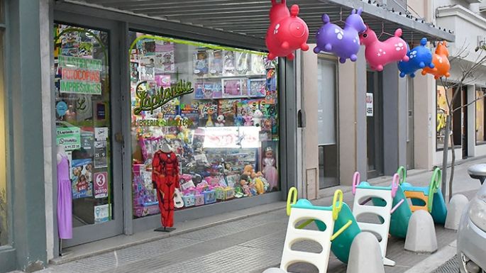Entre juguetes clásicos e importados, y las compras a último momento