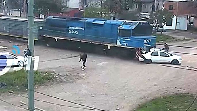 Accidente ferroviario: una mujer se salvó de milagro