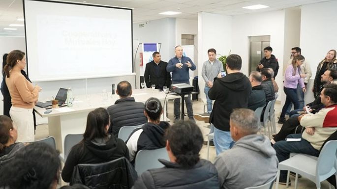 Cooperativas y mutuales se capacitaron juntas