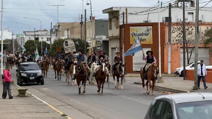 Villa Nueva homenajea a San Martín con una jornada de destrezas gauchas