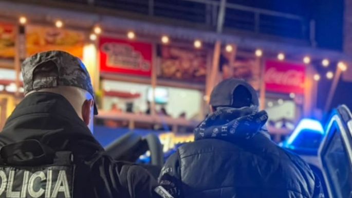 Dos hombres fueron aprehendidos por cuidar vehículos sin autorización
