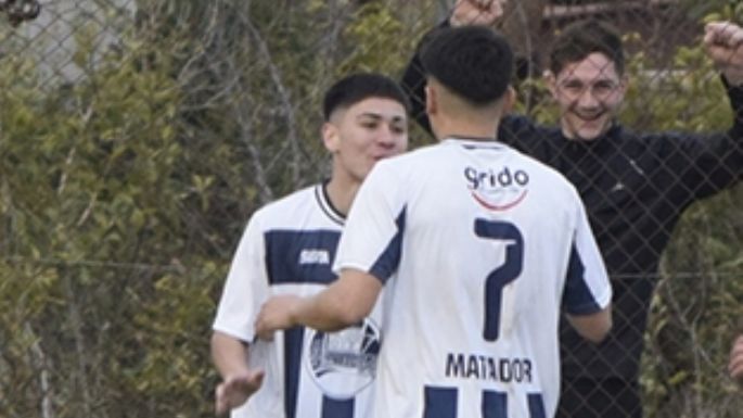 La T debutó con victoria